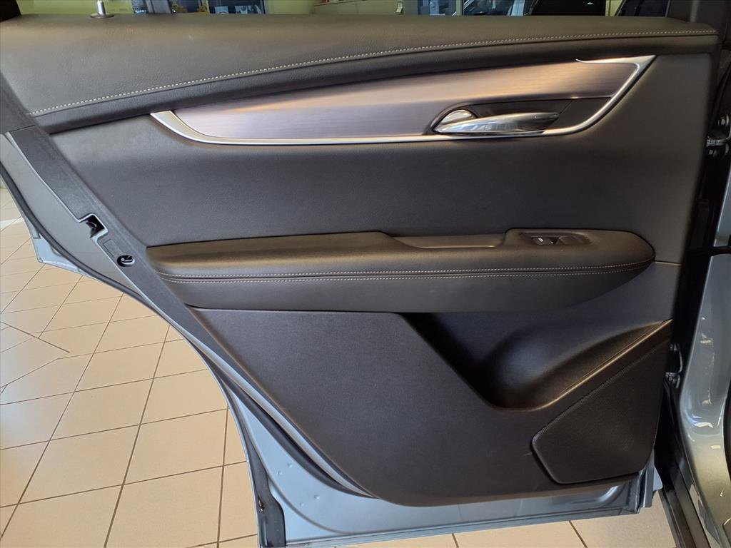 Certified 2024 Cadillac XT6 Luxury image 18