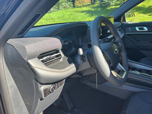 New 2027 Ford Explorer Tremor w/ Tremor Convenience Package AWD/4WD image 12
