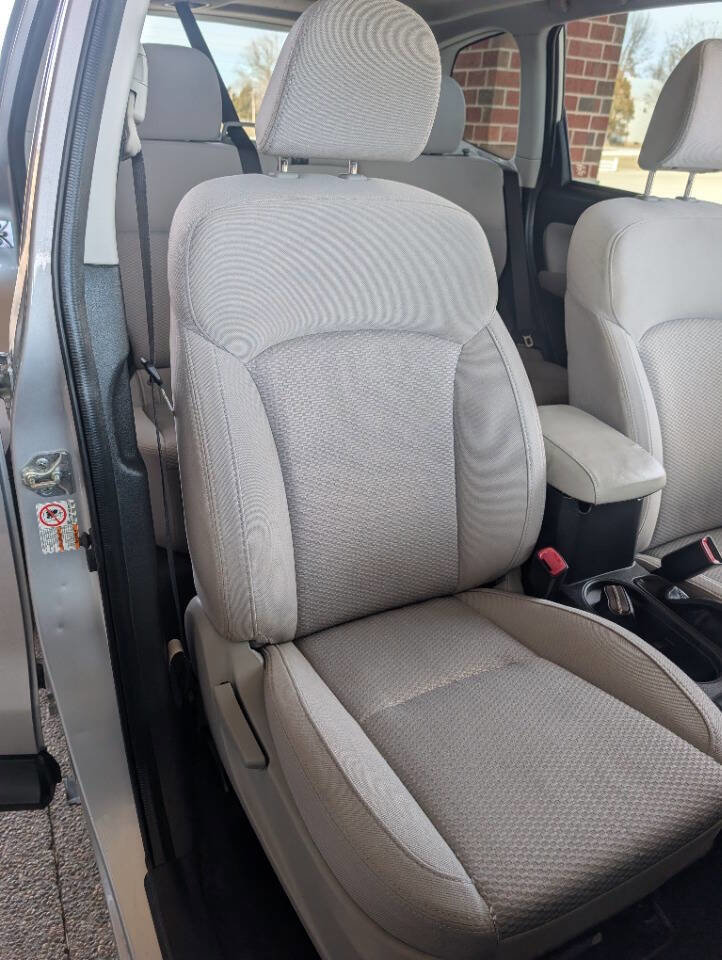 Used 2016 Subaru Forester 2.5i Premium w/ All-Weather Package image 15