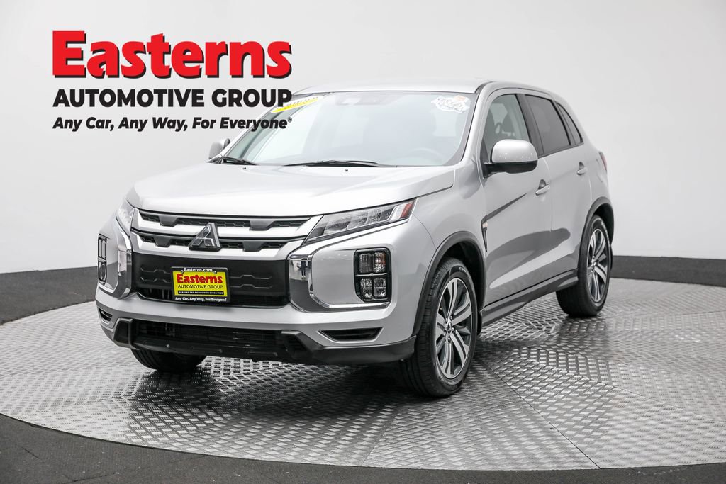 Used 2024 Mitsubishi Outlander Sport ES image 1