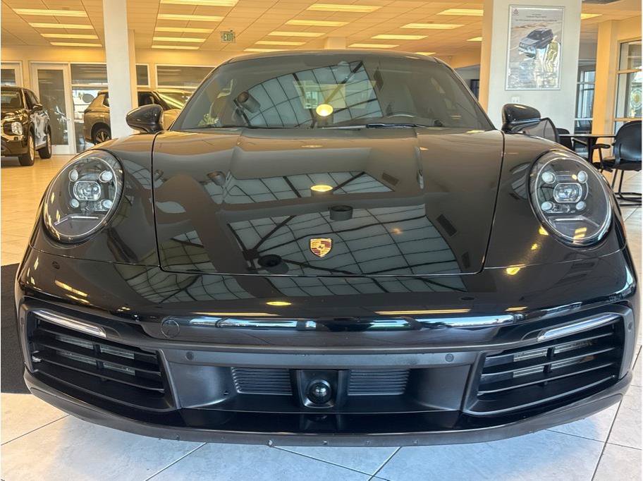 Used 2020 Porsche 911 Carrera image 2