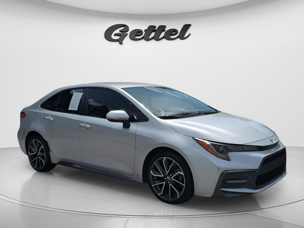 Certified 2022 Toyota Corolla SE image 3