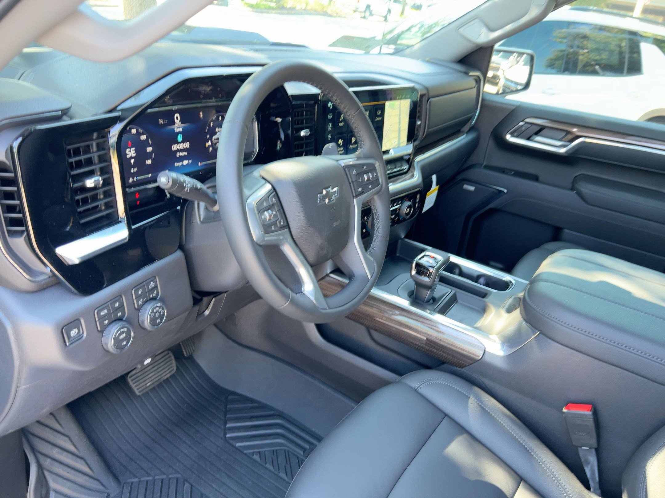 New 2026 Chevrolet Silverado 1500 LT Trail Boss w/ LT Trail Boss Premium Package image 4