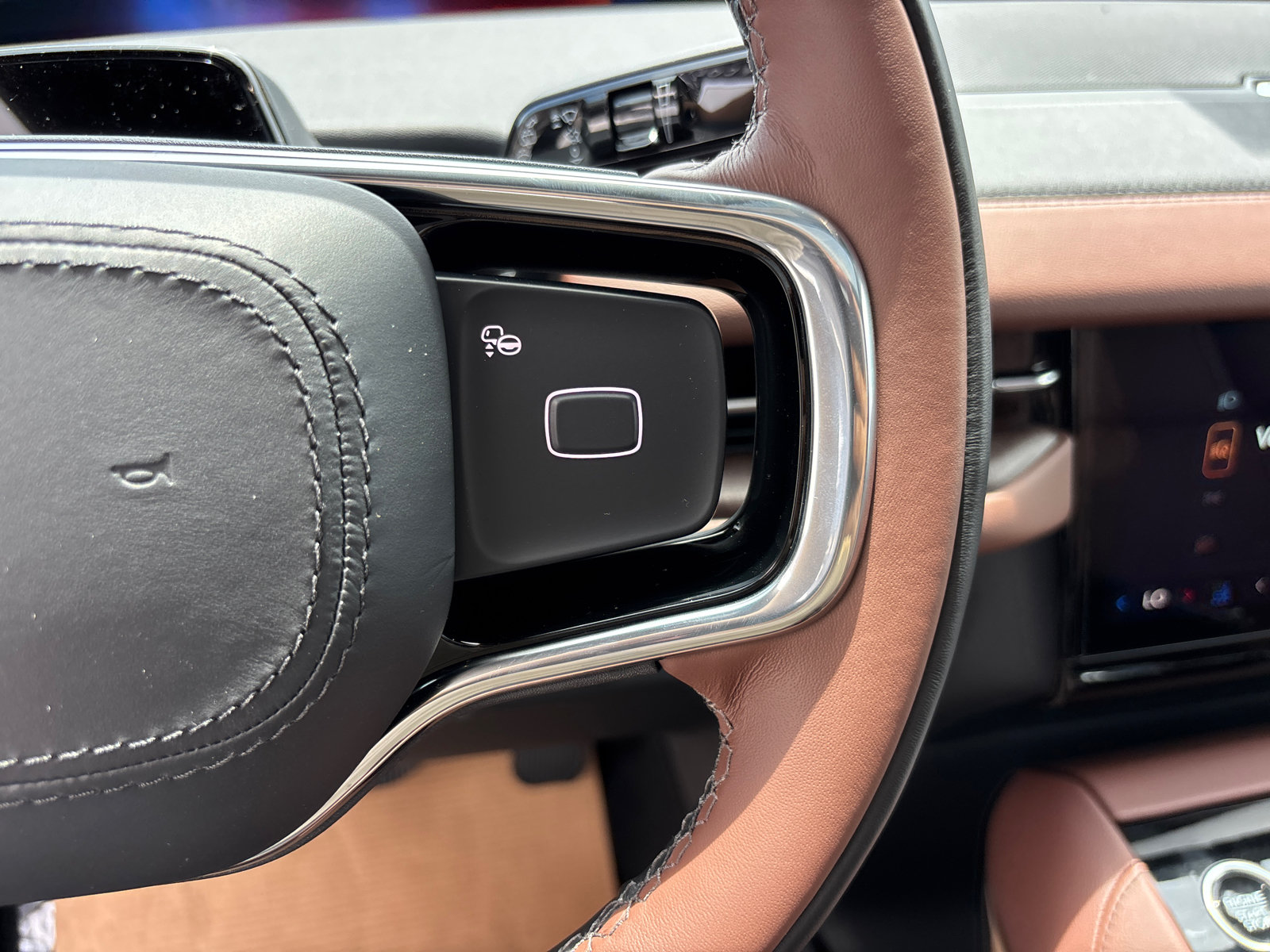 New 2026 Lincoln Navigator Reserve AWD/4WD image 17