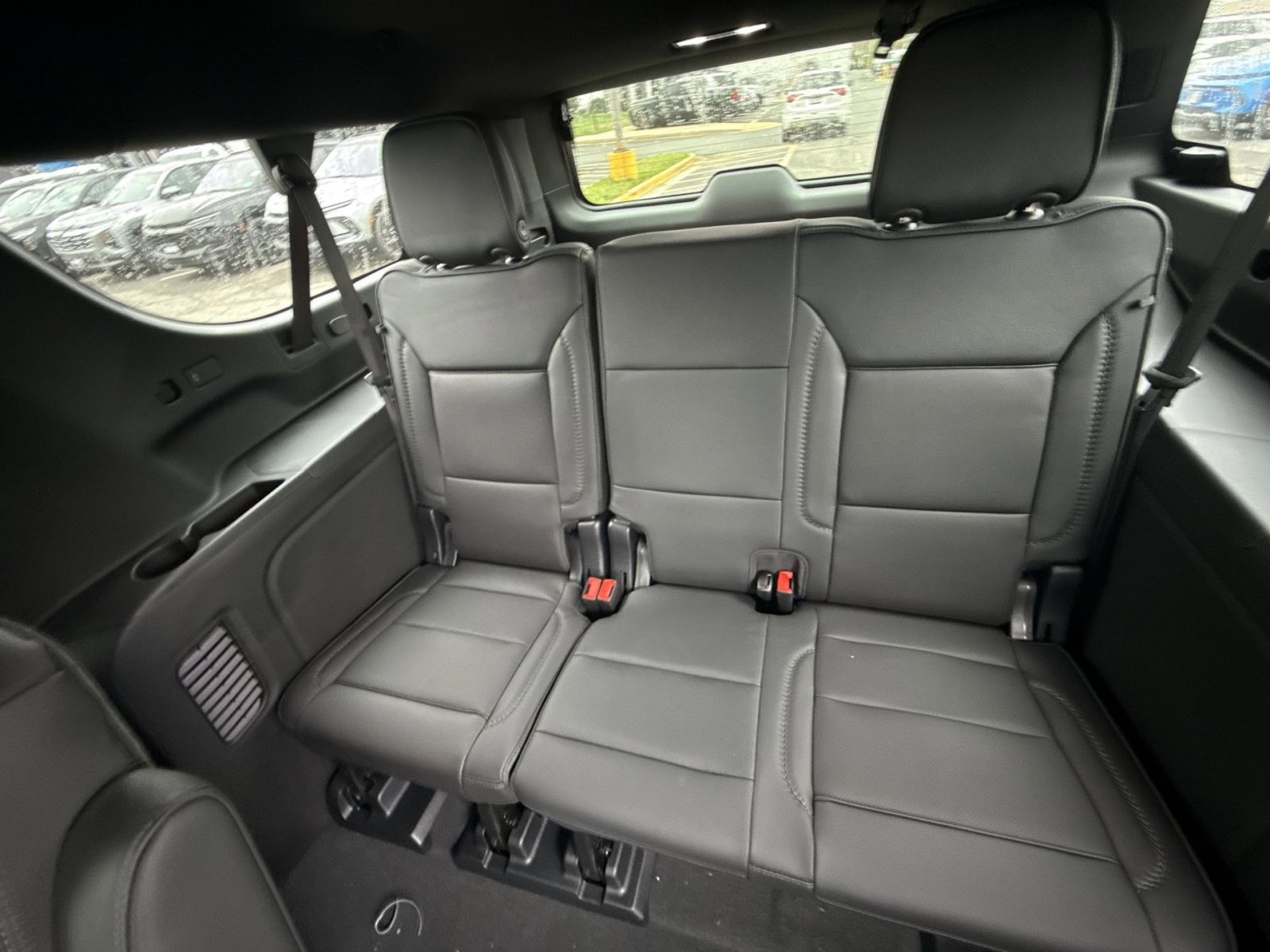 New 2026 GMC Yukon XL Denali w/ Denali Reserve Package image 26