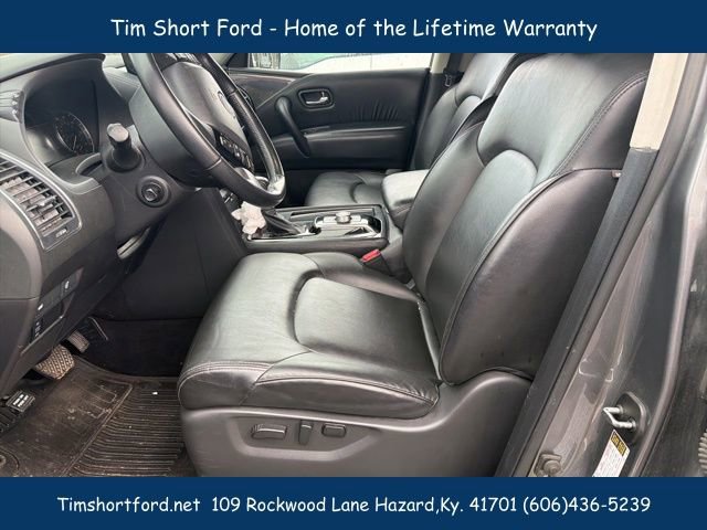 Used 2022 Nissan Armada SV w/ SV Appearance Package image 5