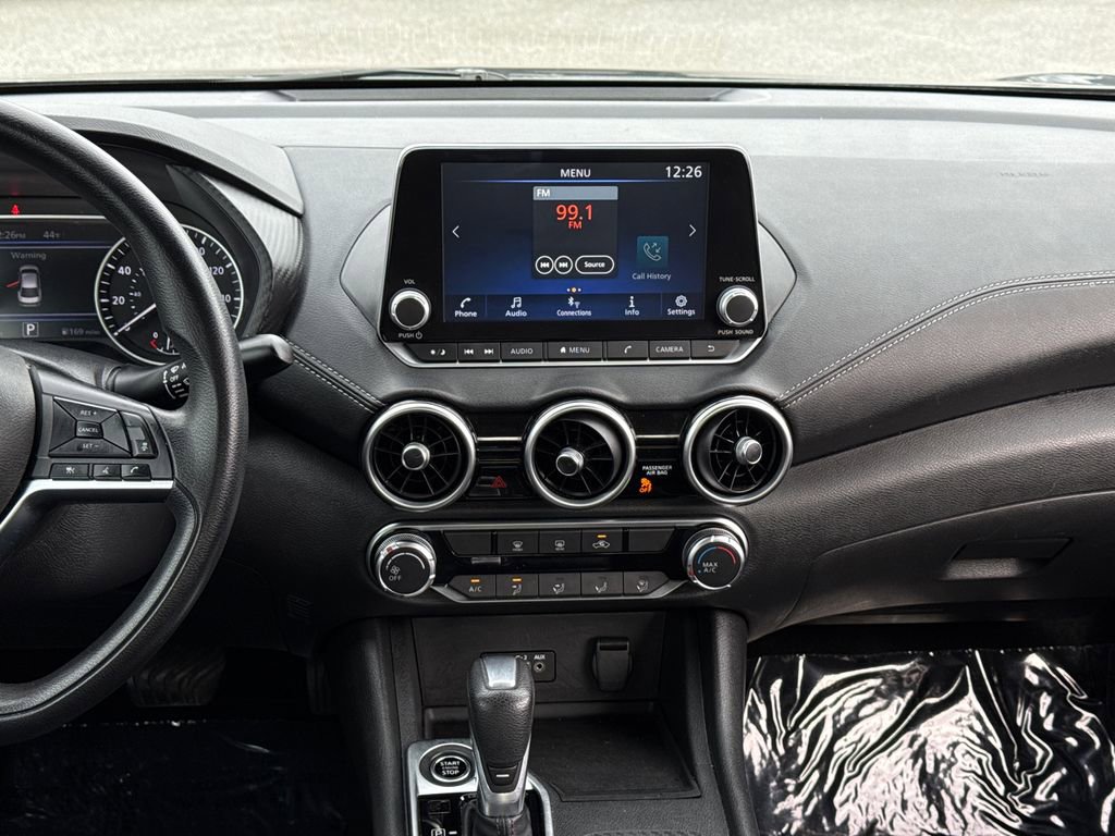 Used 2023 Nissan Sentra SV image 17
