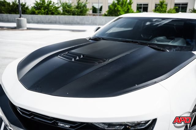 Used 2019 Chevrolet Camaro SS RWD image 30