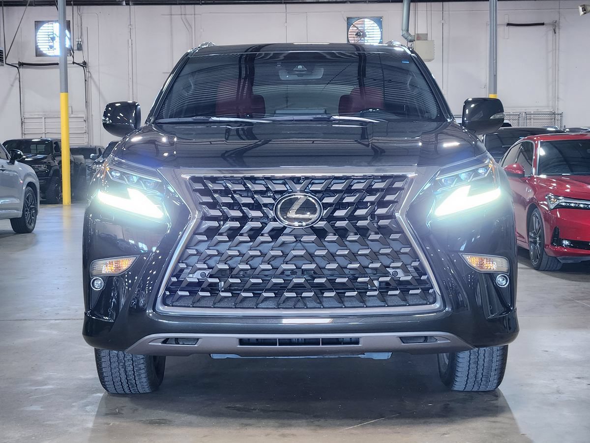 Used 2023 Lexus GX 460 Premium w/ Premium Package AWD/4WD image 2