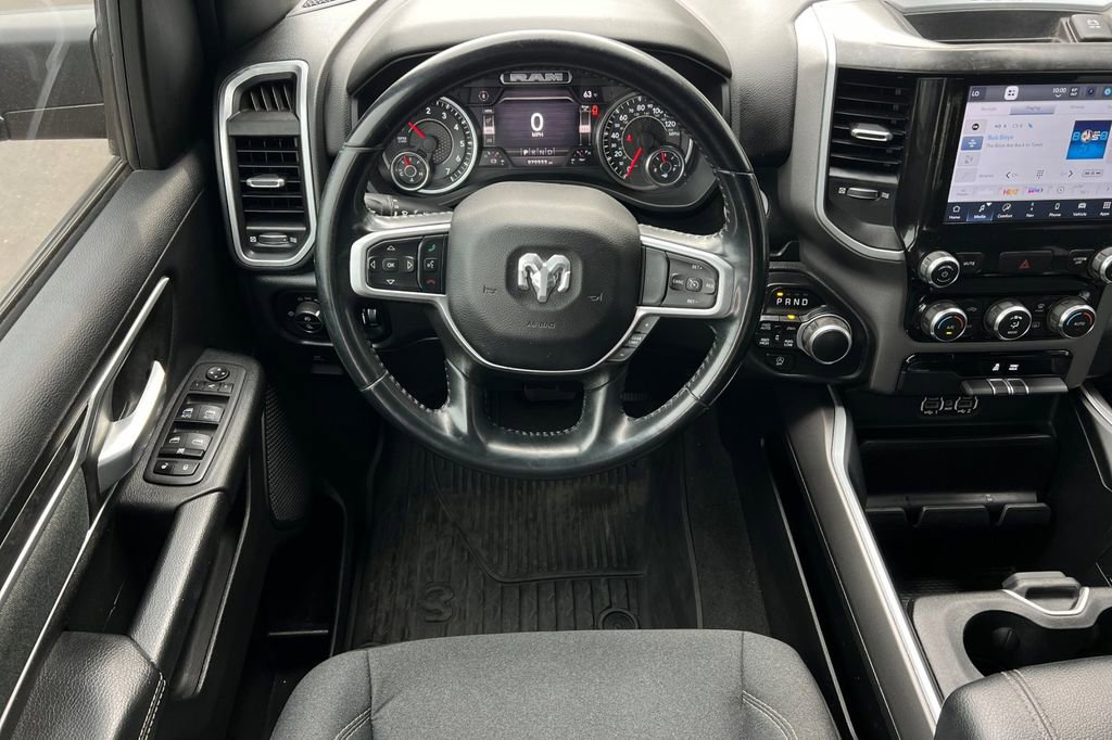 Used 2022 RAM 1500 Big Horn AWD/4WD image 14