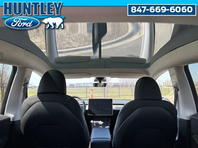 Used 2023 Tesla Model Y Performance image 13