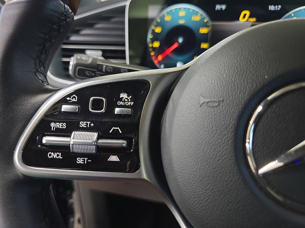 Used 2022 Mercedes-Benz GLS 450 4MATIC image 20