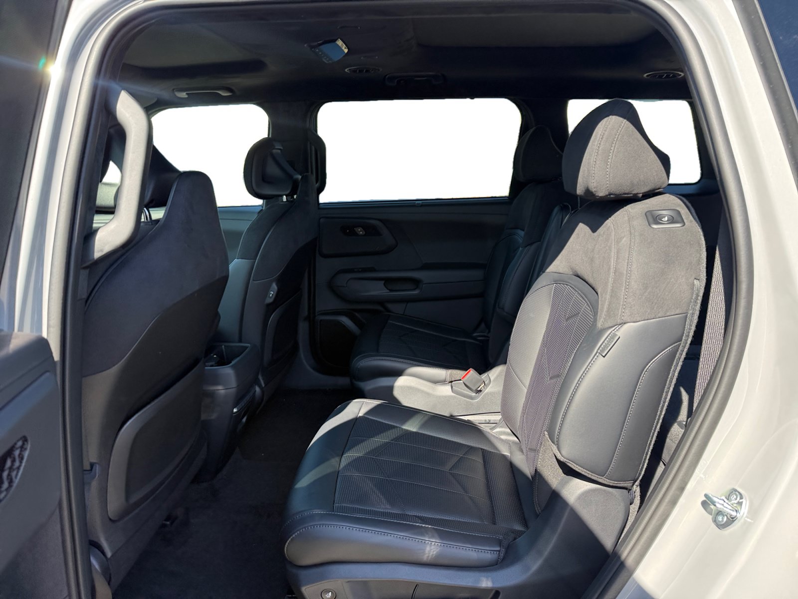 New 2027 Kia Telluride SX Prestige X-Pro AWD/4WD image 16