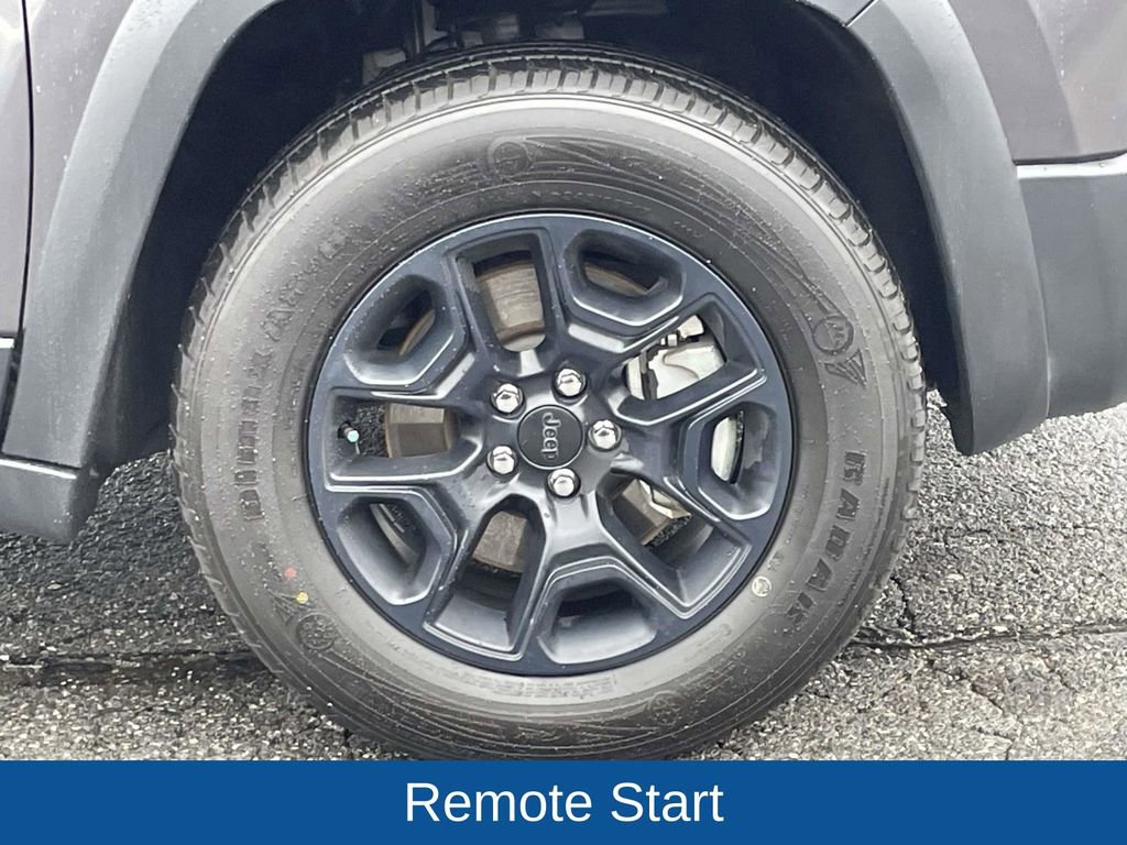 Certified 2021 Jeep Cherokee Trailhawk w/ Comfort/Convenience Group image 10