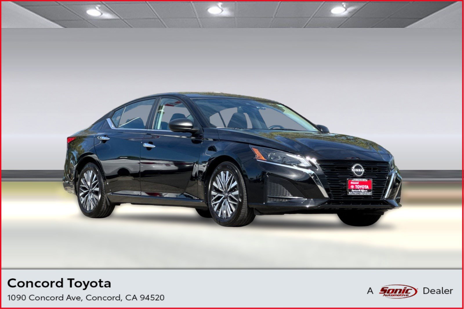 Used 2025 Nissan Altima 2.5 SV image 1