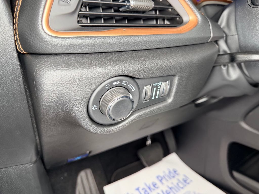 New 2027 Chrysler Pacifica Pinnacle AWD/4WD image 21