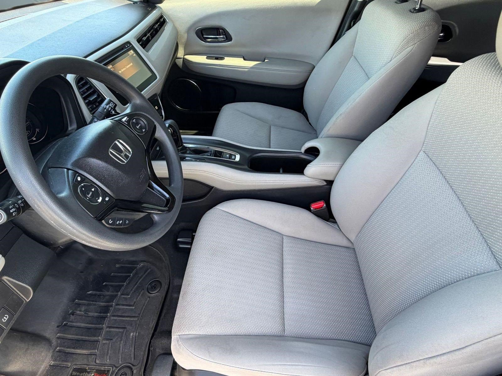 Used 2017 Honda HR-V EX image 21