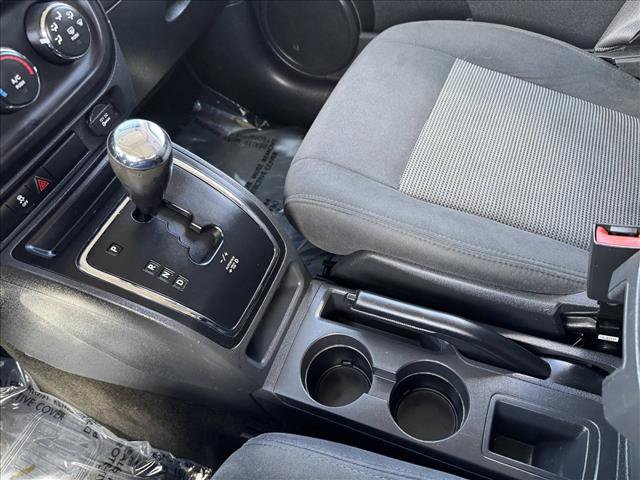 Used 2016 Jeep Patriot Sport w/ Power Value Group FWD image 15
