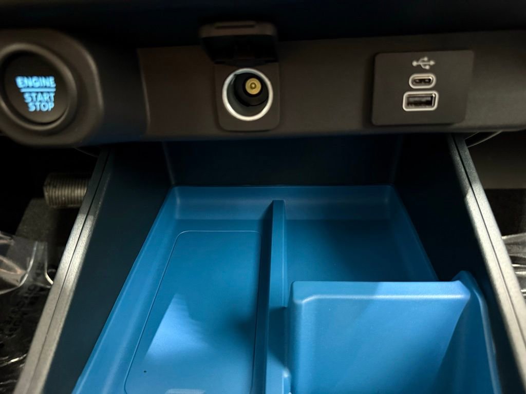 New 2026 Ford Maverick XLT w/ XLT Luxury Package image 37