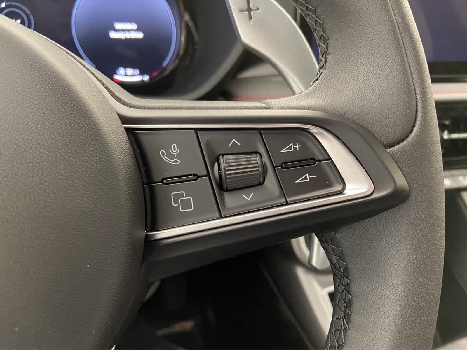 New 2024 Dodge Hornet R/T w/ R/T Blacktop Package image 18