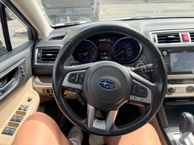 Used 2017 Subaru Outback 2.5i Limited AWD/4WD image 11