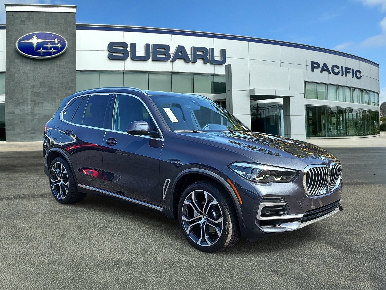 Used 2022 BMW X5 sDrive40i w/ Parking Assistance Package