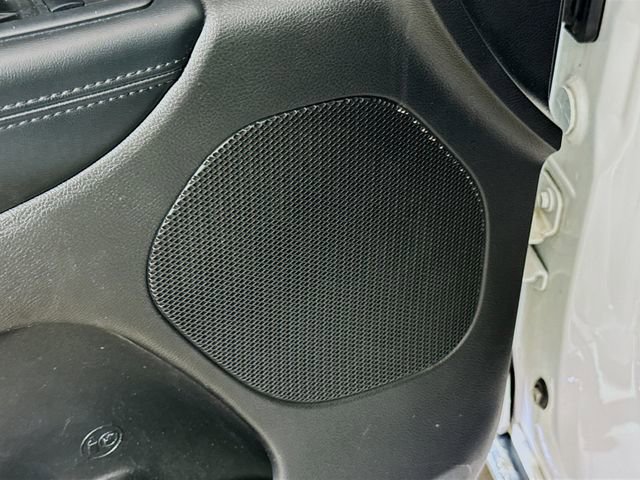 Used 2018 Jeep Grand Cherokee Altitude image 20