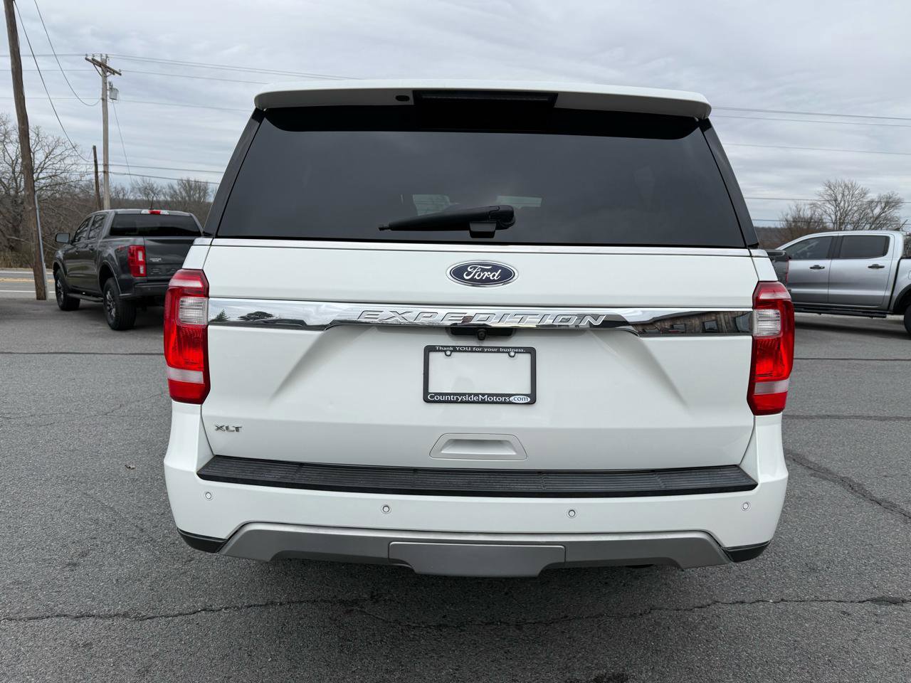 Used 2020 Ford Expedition Max XLT w/ Equipment Group 201A RWD image 5