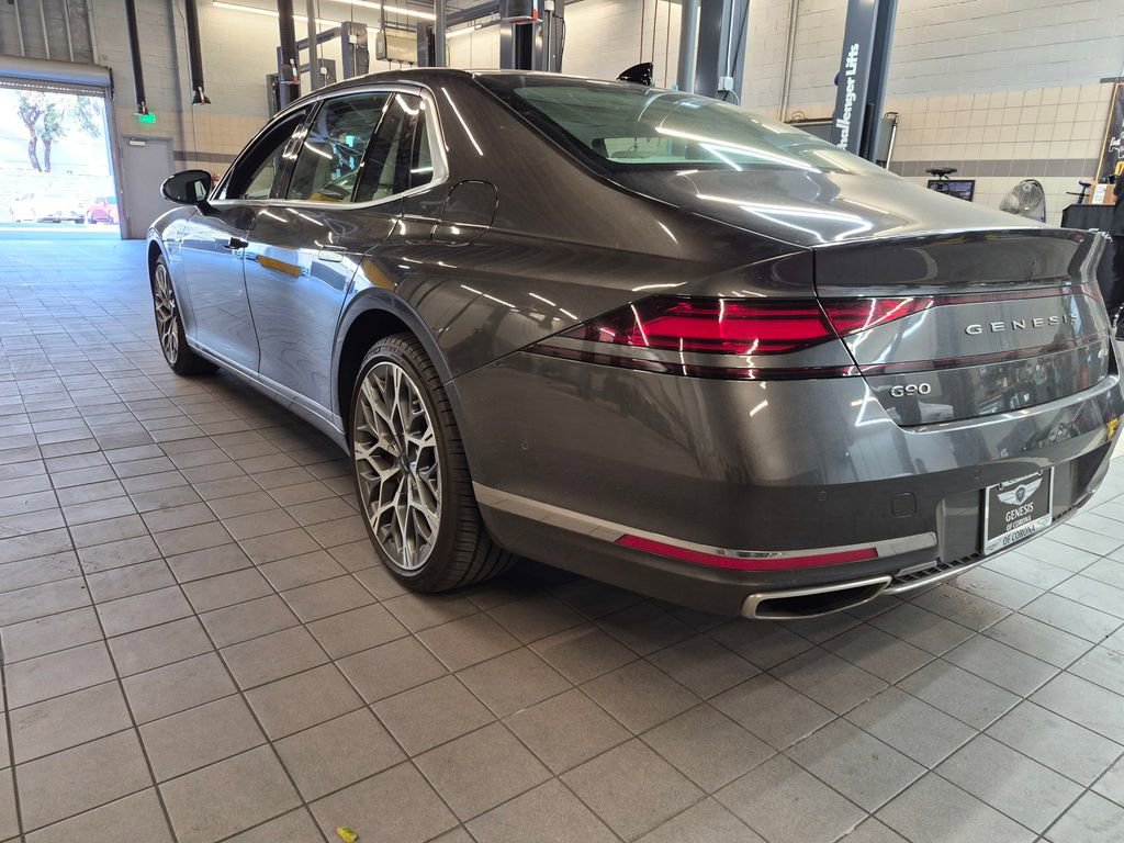 Used 2023 Genesis G90 3.5T image 5