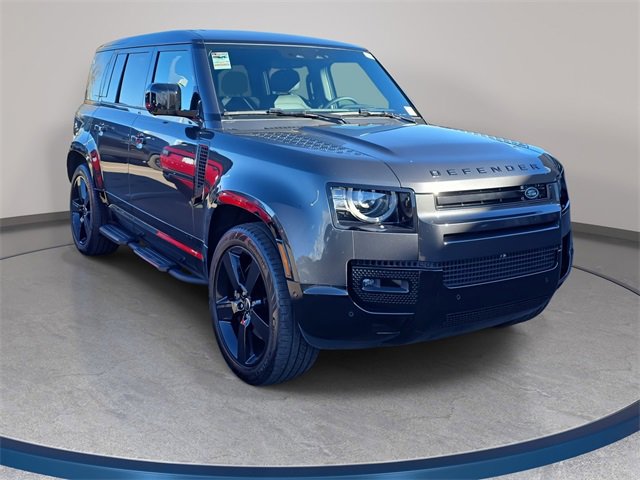 New 2025 Land Rover Defender 110 V8 image 3