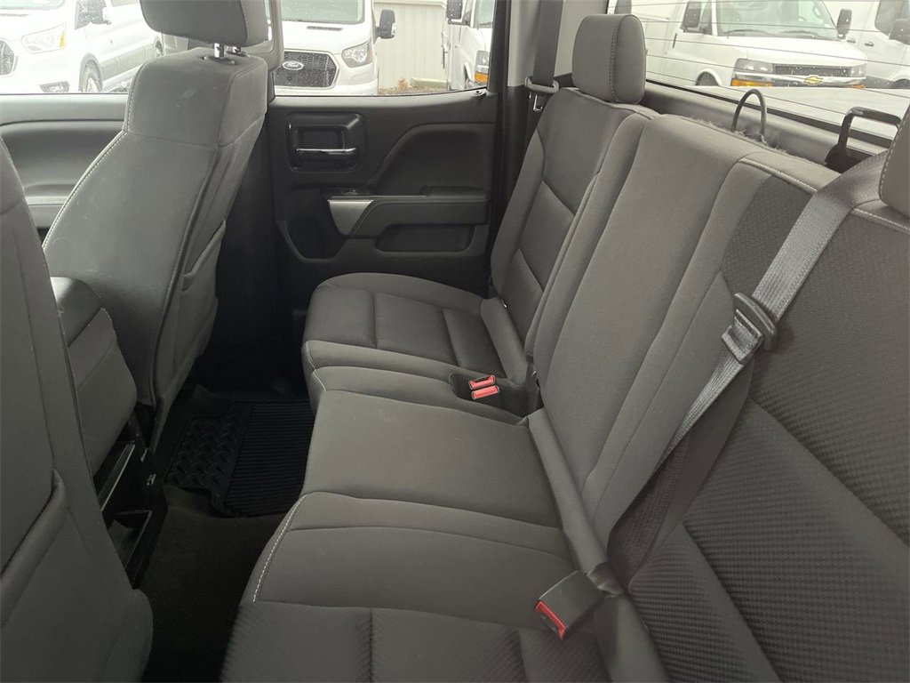 Used 2018 Chevrolet Silverado 1500 LT w/ All Star Edition image 4