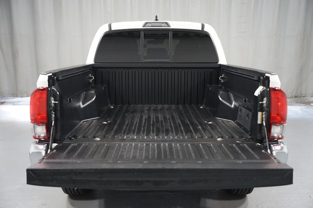 Certified 2023 Toyota Tacoma SR5 w/ SR5 Appearance Package image 31