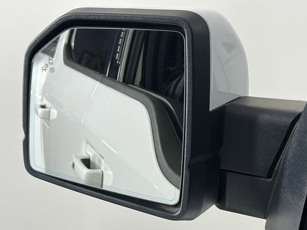 Used 2018 Ford F150 Raptor w/ Equipment Group 802A Luxury image 39