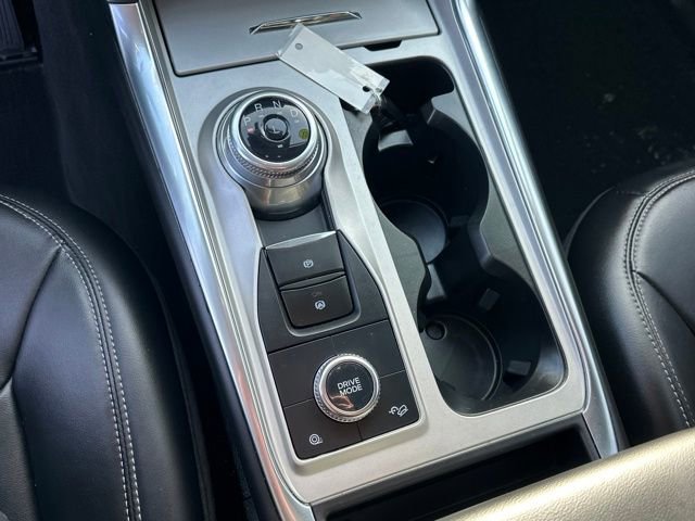 Used 2023 Ford Explorer XLT w/ Equipment Group 202A image 21
