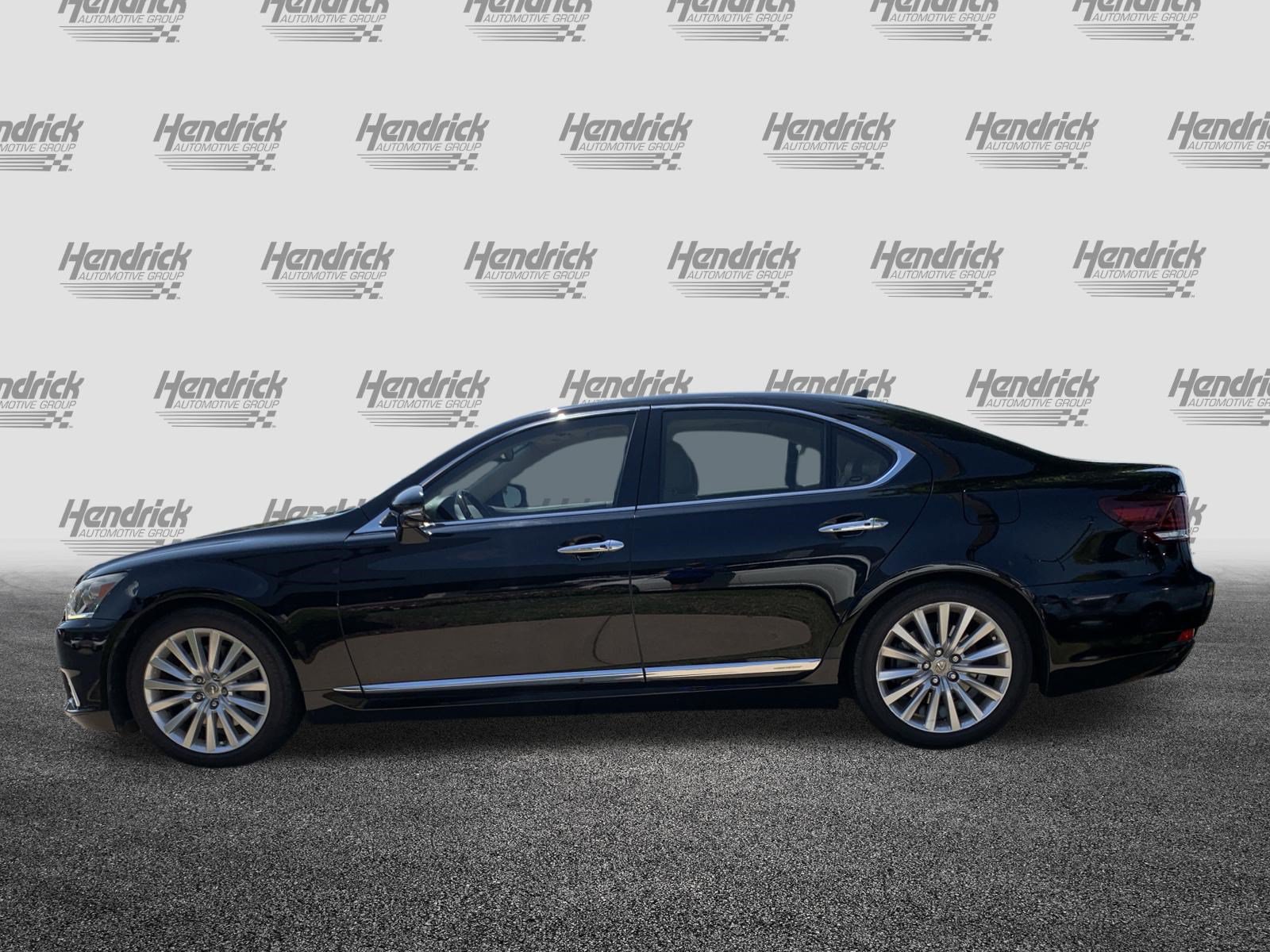 Used 2013 Lexus LS 460 AWD w/ Comfort Pkg image 7