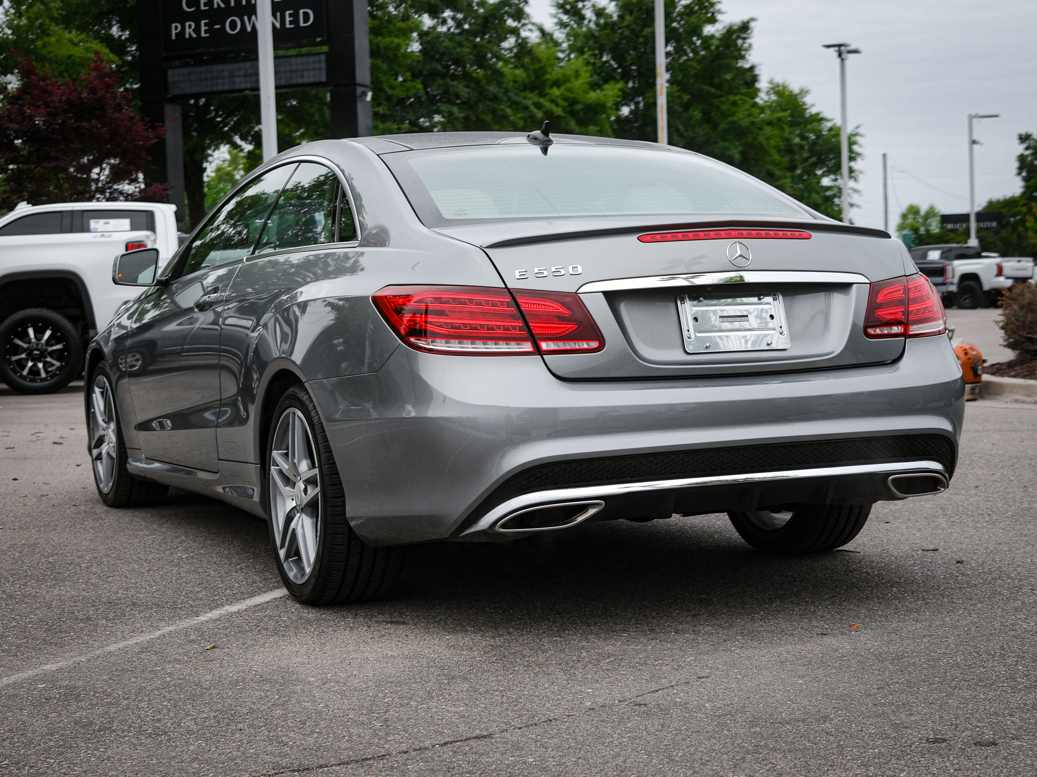 Used 2014 Mercedes-Benz E 550 Coupe image 8