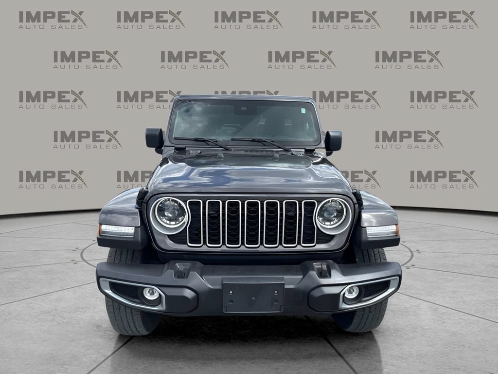 Used 2025 Jeep Wrangler Unlimited Sahara AWD/4WD image 8