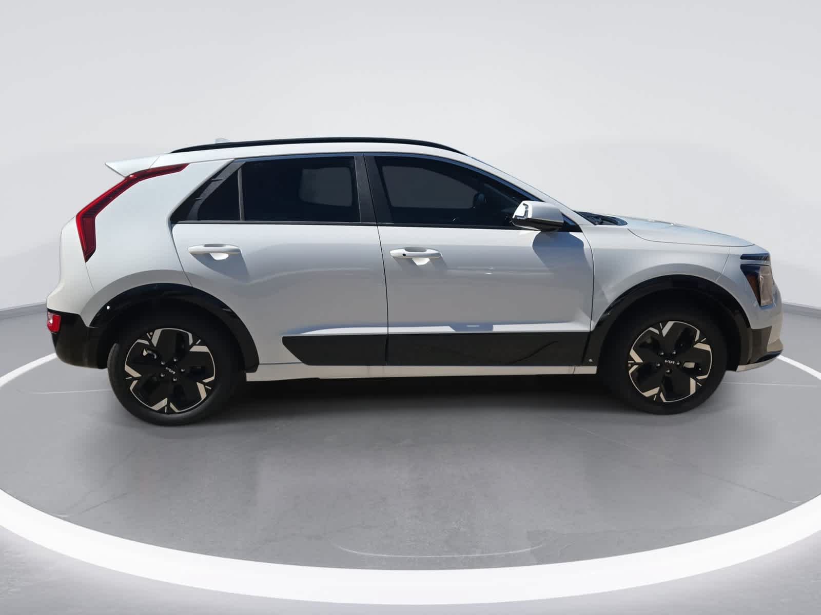 New 2026 Kia Niro Wind FWD image 9