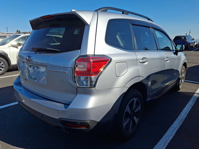 Used 2018 Subaru Forester 2.5i Limited AWD/4WD image 7