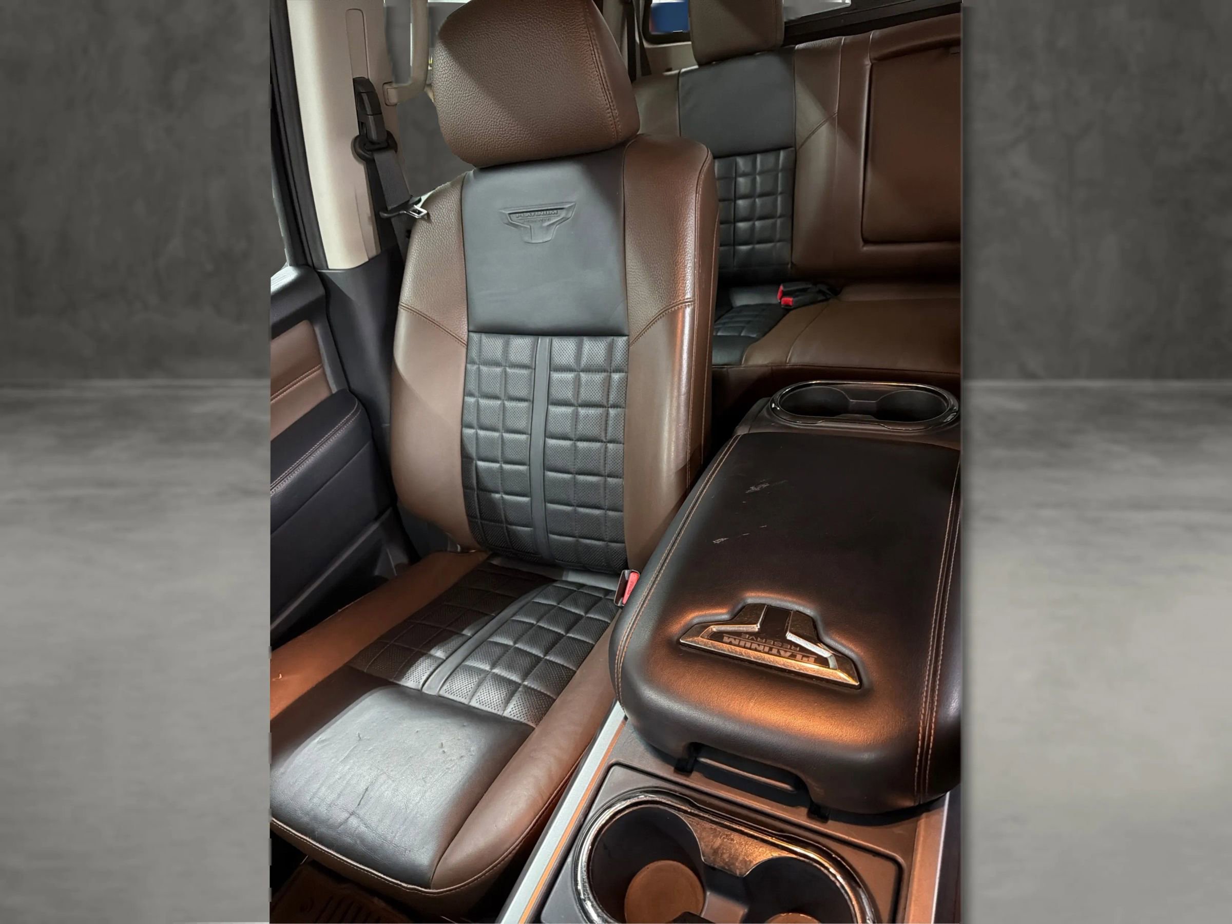 Used 2019 Nissan Titan Platinum Reserve w/ Platinum Utility Package AWD/4WD image 34