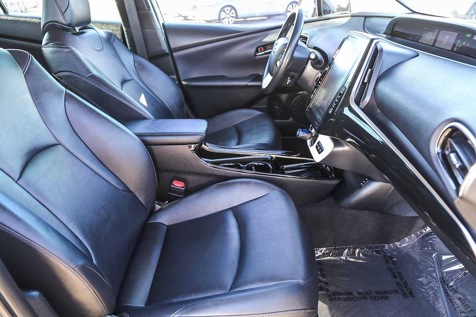 Used 2017 Toyota Prius Prime Premium w/ Carpet Mat Package image 15