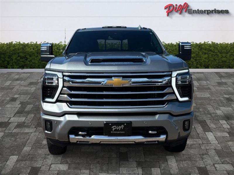 Used 2024 Chevrolet Silverado 3500 High Country image 5