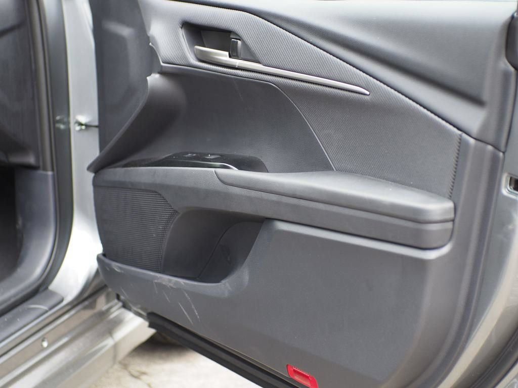 Used 2026 Toyota Camry SE w/ Multimedia Upgrade Package FWD image 18