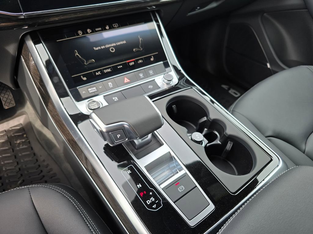 New 2026 Audi Q7 2.0T Premium image 28