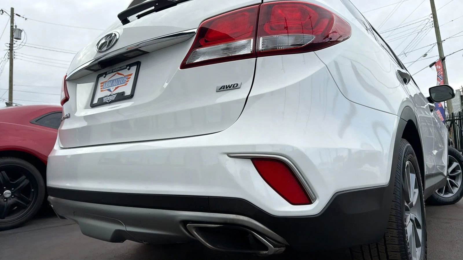 Used 2017 Hyundai Santa Fe SE image 11