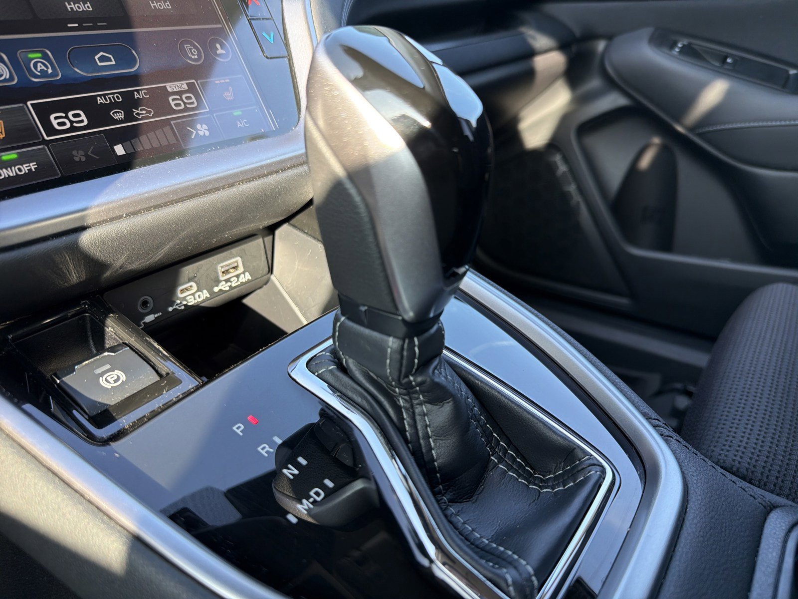 Certified 2025 Subaru Outback Premium w/ Popular Package #1A image 21