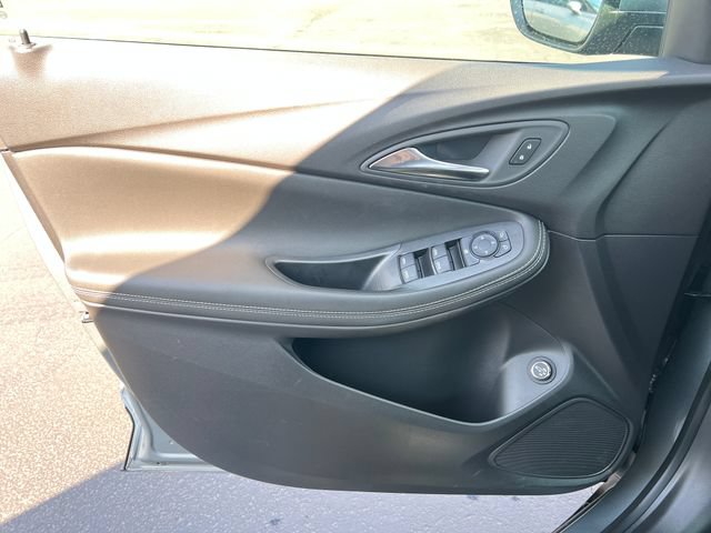 Certified 2026 Buick Encore GX Preferred w/ Comfort Package AWD/4WD image 13