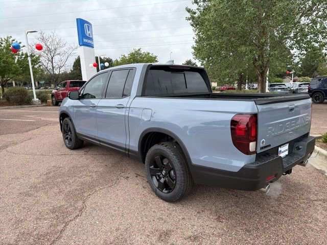 New 2026 Honda Ridgeline Black Edition image 4
