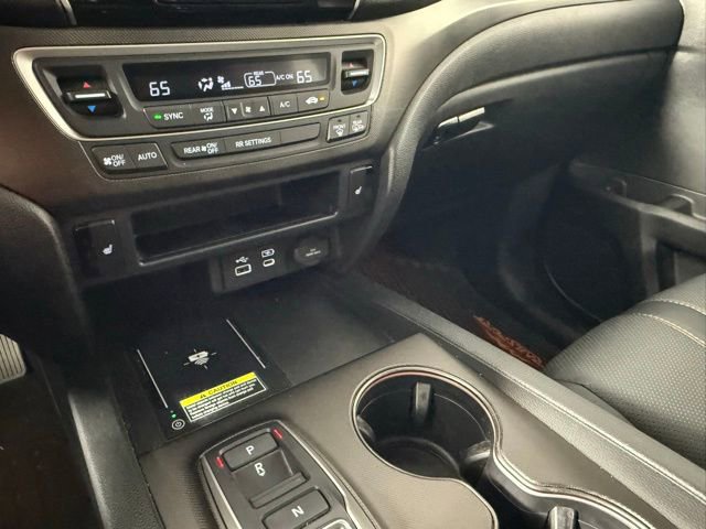 Used 2025 Honda Passport TrailSport image 26