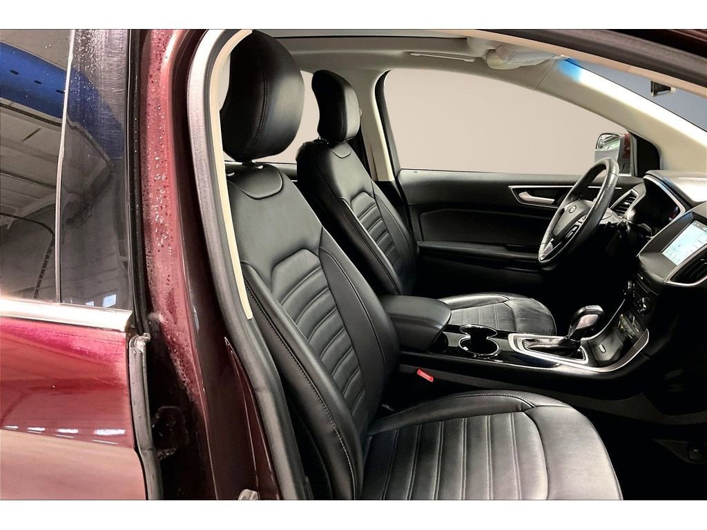 Used 2018 Ford Edge SEL w/ Equipment Group 201A image 9